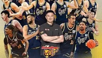 广东队季后赛门票，30年来头一遭滞销，杜锋作妖彻底寒了球迷的心